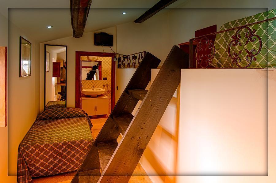 Nazional Rooms Rzym Zewnętrze zdjęcie