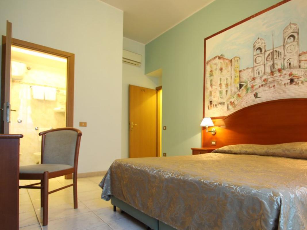 Nazional Rooms Rzym Zewnętrze zdjęcie